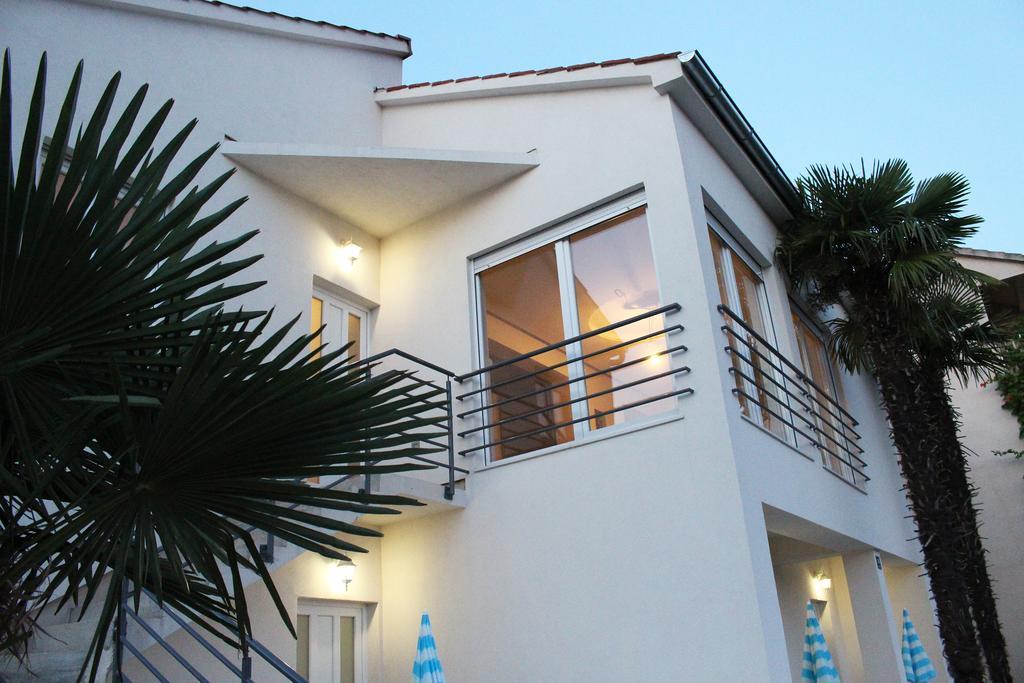 Apartments Palma Шибеник Экстерьер фото