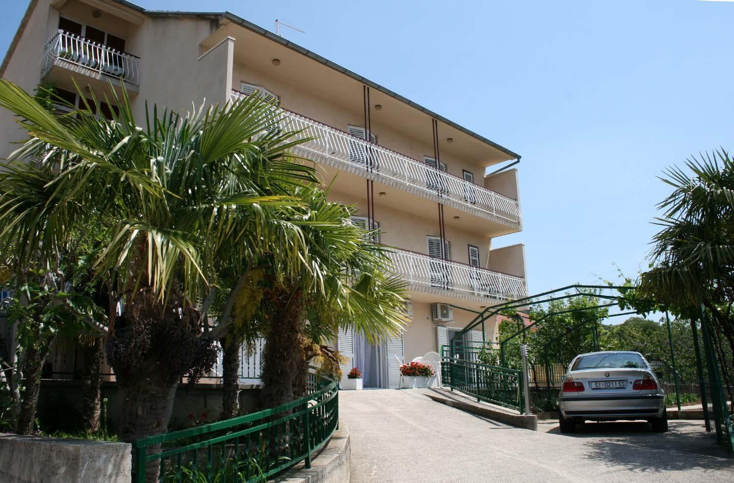 Apartments Palma Шибеник Экстерьер фото